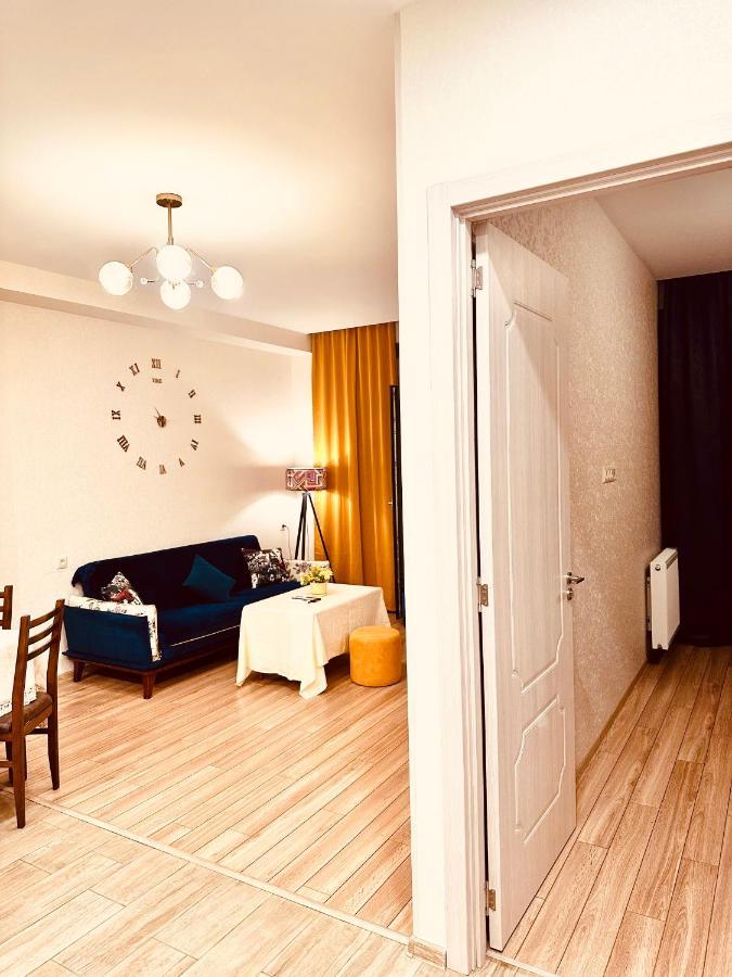 Apartment Label *